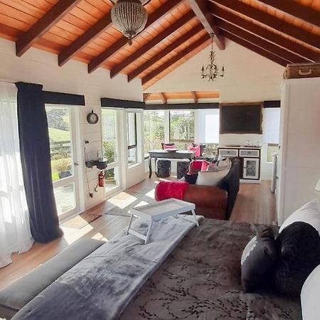 Wharfe Cottage Уэллсфорд Экстерьер фото